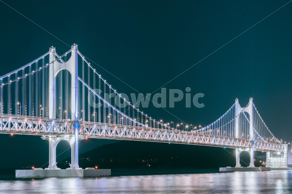 Busan tourist attractions,Gwangalli,busannightview,Busan night view attractions,busan,night sea,Gwangan Bridge night view