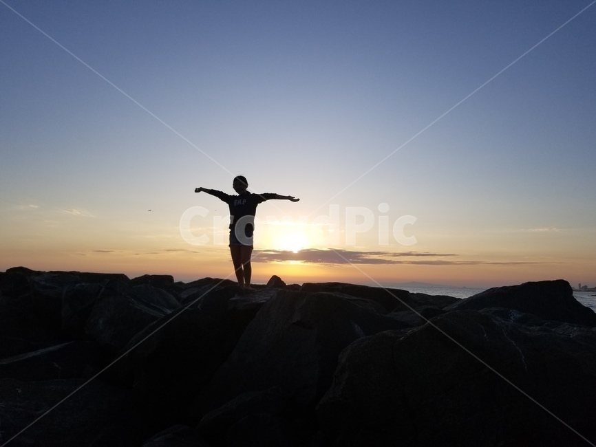 nature,자연,인간,서있는,실루엣,인물실루엣,사람실루엣,character silhouette,human silhouette