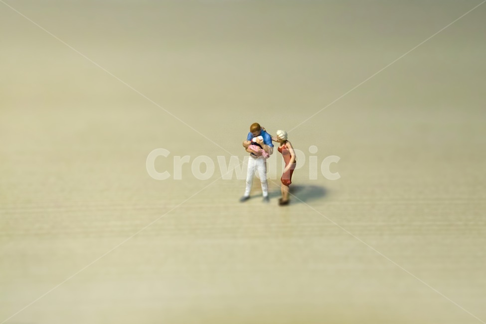 가정,가정의달,부모님,어버이날,행복,사랑,돌봄,육아,어버이은혜,미니어처,plasticpeople,조각상,동상,석상,조형물,statue,bronze statue,stone statue,가족,패밀리,family,사물,물건,오브젝트,thing,object,matter,연출,컨셉,콘셉,direction,concept