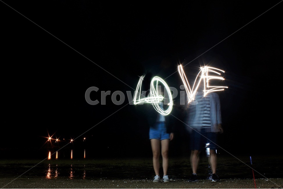 야경,폭죽,폭죽놀이,love,커플,빛,글씨,연인,커플,사랑,lover,couple,감정표현,기분,feeling,emotion