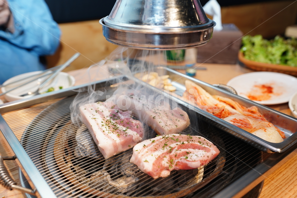 고기,삼겹살,안주,식사,육식,육류,돼지고기,먹거리,먹방,음식,한식,food,구이