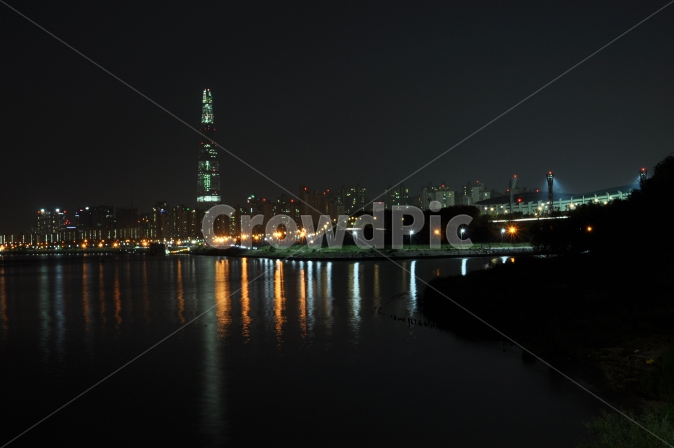 야경,한강야경,반영,한강,reflection,서울야경,서울풍경,풍경,nightview,롯데타워,잠실구장,야경,밤,풍경,nightscape,night,landscape,도시,city,한국도시풍경,한국도시경관,korea cityscape,랜드마크,landmark,tourist attraction,한국랜드마크,한국관광지,한국명소,korea landmark,korea tourist attraction,water,물
