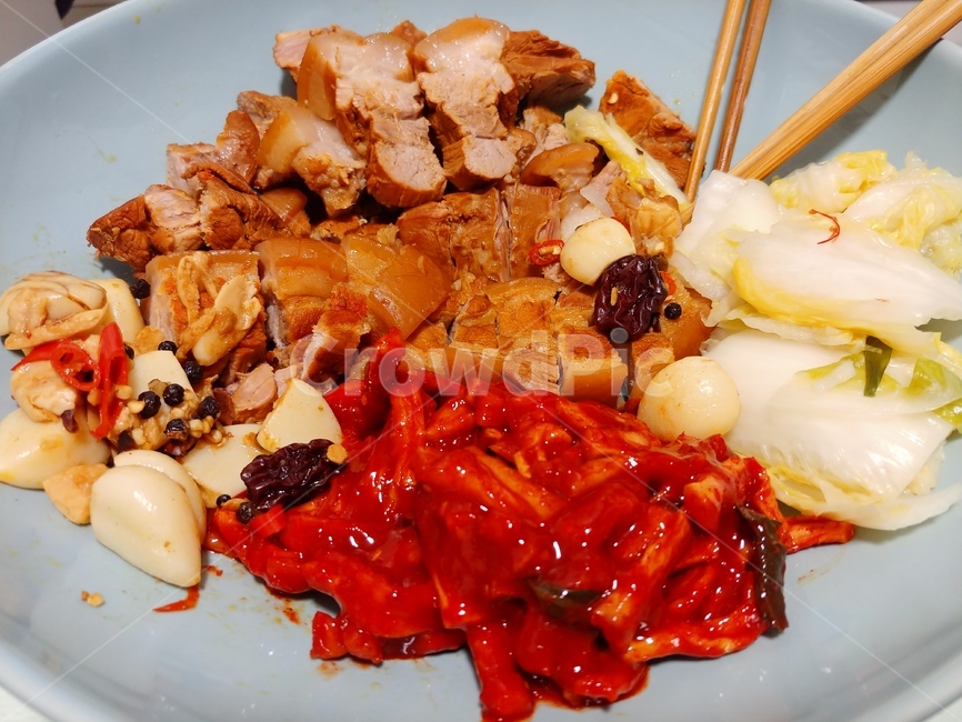 자취요리,혼술혼밥,삼겹살,수육,간편수육,수육한상,돼지고기요리,보쌈