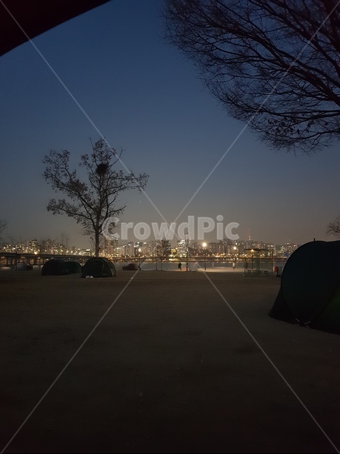 한강,한강뷰,노을,밤하늘,해질녘,나무,야경,한강야경,저녁,어둠,여유,휴가,힐링,감성