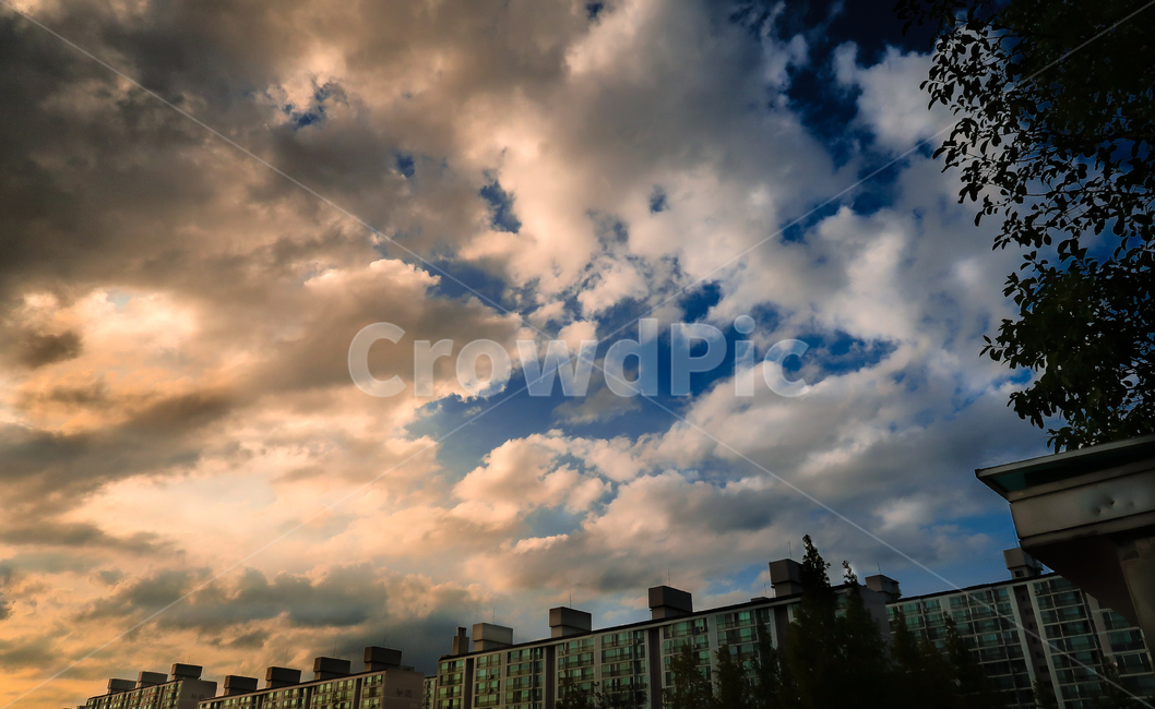하늘,구름,오후하늘,봄,sky,cloud,자연,풍경,nature,landscape,weather,날씨,cumulus,적운,outdoors,옥외