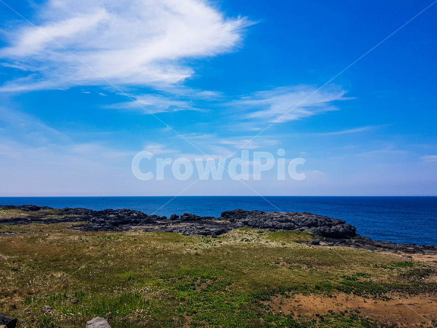 힐링,하늘,구름,푸른,휴식,자연,nature,제주도,제주,jeju,감성,emotion,경치,landscape,풍경,scenery,blue,rest,healing,sky,cloud,바다,sea,돌,rock,자연,풍경,nature,landscape,한국자연풍경,한국자연경관,korea nature landscape,제주도,jeju,jeju island,outdoors,옥외,land,땅,ocean,대양,water,물,shoreline,해안선