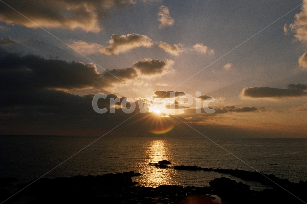 제주도,해질녁,바다,구름,필름,자연,풍경,nature,landscape,flare,플레어,light,빛,sunlight,햇빛,outdoors,옥외