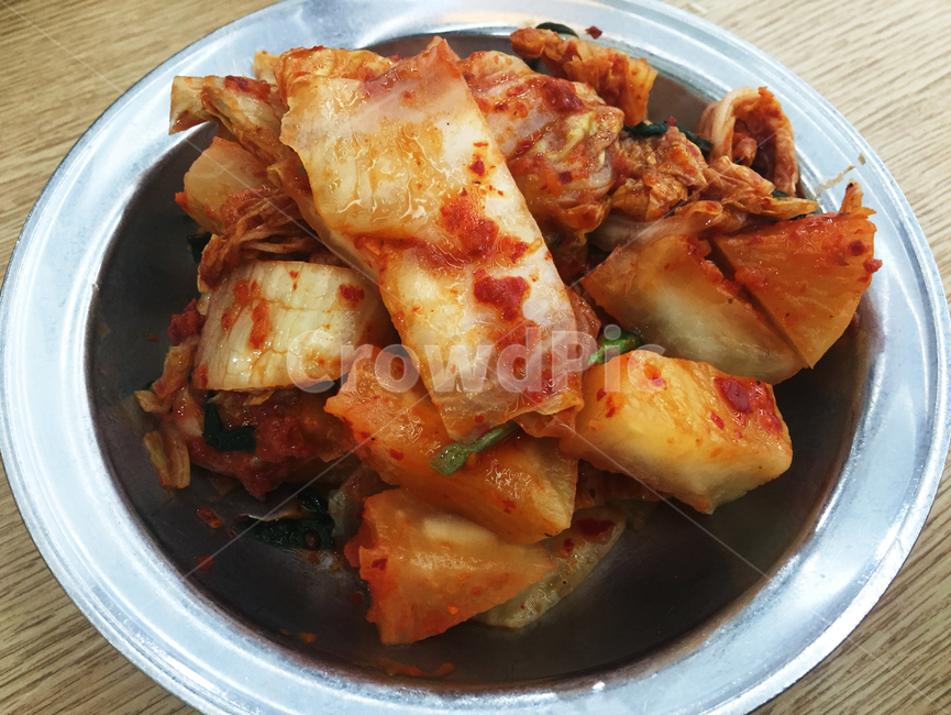 김치,한국음식,배추김치,깍뚜기,양념,접시,한국문화,채소,음식,식재료,요리,food,cook,meal,dishes,food reserves,한식,한국음식,한국요리,korean food,korean dishes,korean meal,korean cook