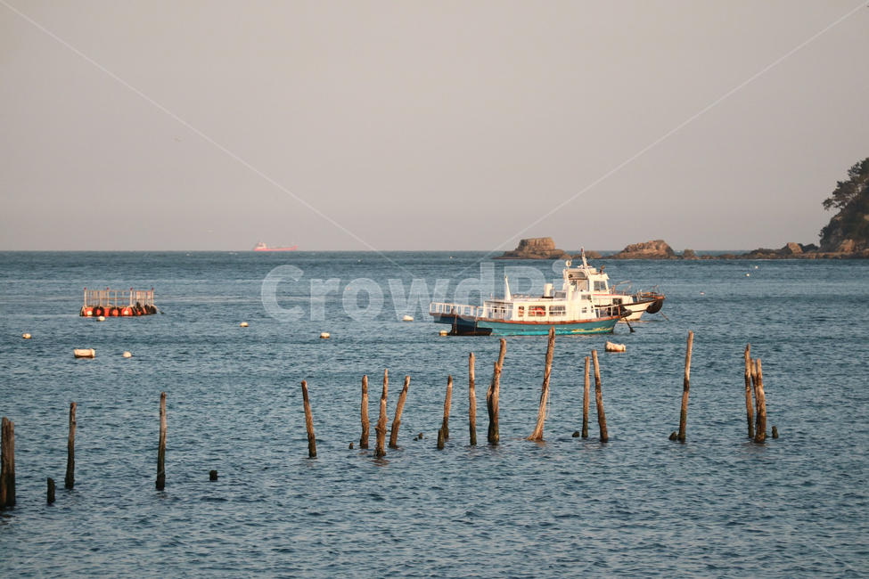 바다,하늘,노을,해질녘,배,매직아워,자연,풍경,일몰,sea,sky,sunset,ship,nature,자연,풍경,nature,landscape,한국자연풍경,한국자연경관,korea nature landscape,산업,industry,industrial,어업,fishery,fishing industry,vehicle,차량,boat,보트,transportation,교통,watercraft,선박