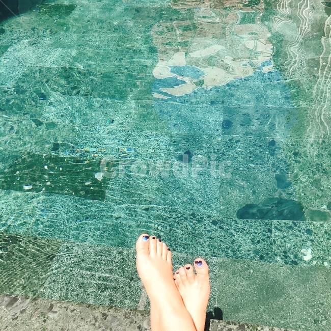 발,수영장,여름,휴가,여유,호캉스,foot,swimmingpool,summer,holiday,relax