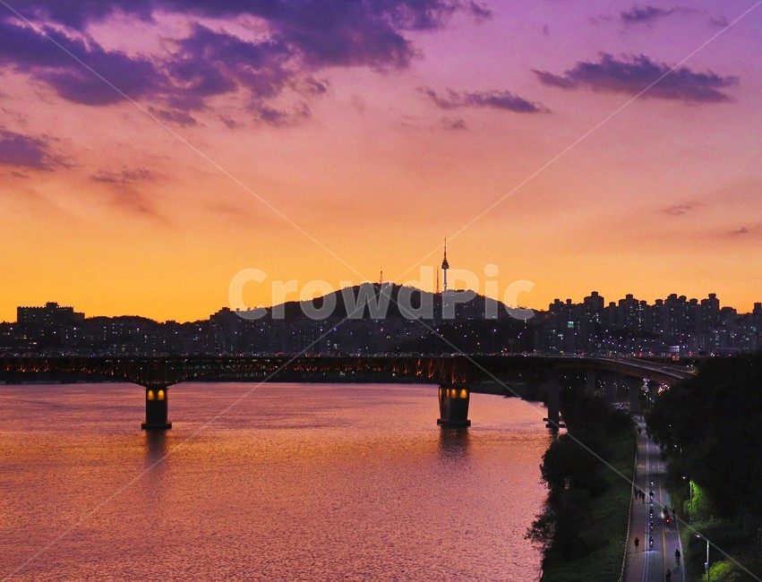 남산타워,성수대교,노을,해질녘,풍경,n타워,랜드마크,야경,nightview,다리,한강,river,riverview,view,landmark,자연,야경,밤,풍경,nightscape,night,landscape,한국도시풍경,한국도시경관,korea cityscape