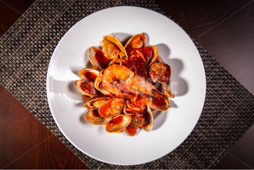 식사,food,음식,dish,요리,platter,플래터,meal,새우파스타,새우,파스타,씨푸드,seafood,새우로제,조개,음식,식재료,요리,food,cook,meal,dishes,food reserves