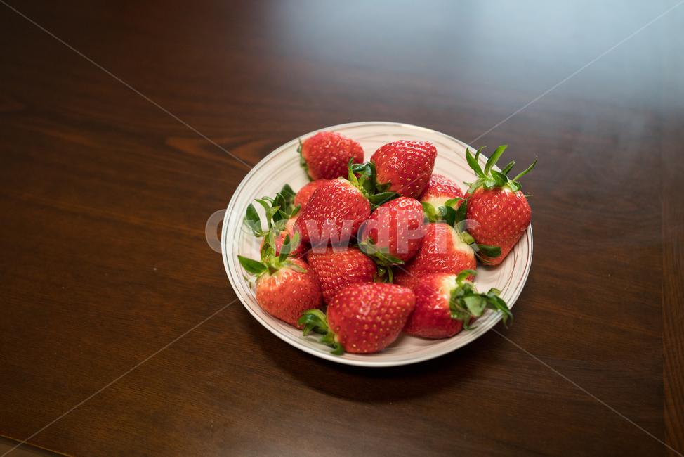 과일,식물,디저트,후식,빨강,레드,red,strawberry,딸기,food,음식,fruit,음식,식재료,요리,food,cook,meal,dishes,food reserves,과일,열매,fruit