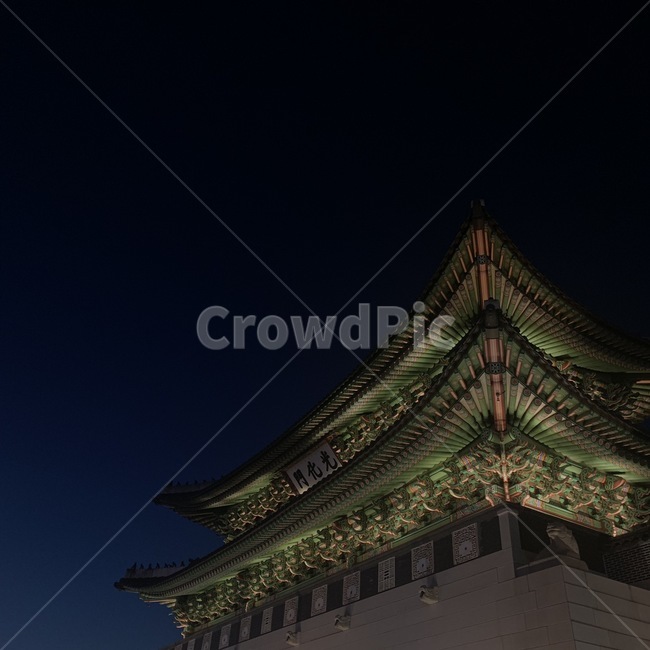 하늘,밤,나무,달,저녁,야경,밤,풍경,nightscape,night,landscape,랜드마크,landmark,tourist attraction,한국랜드마크,한국관광지,한국명소,korea landmark,korea tourist attraction,architecture,건축물,building,건물,worship,예배,shrine,신사