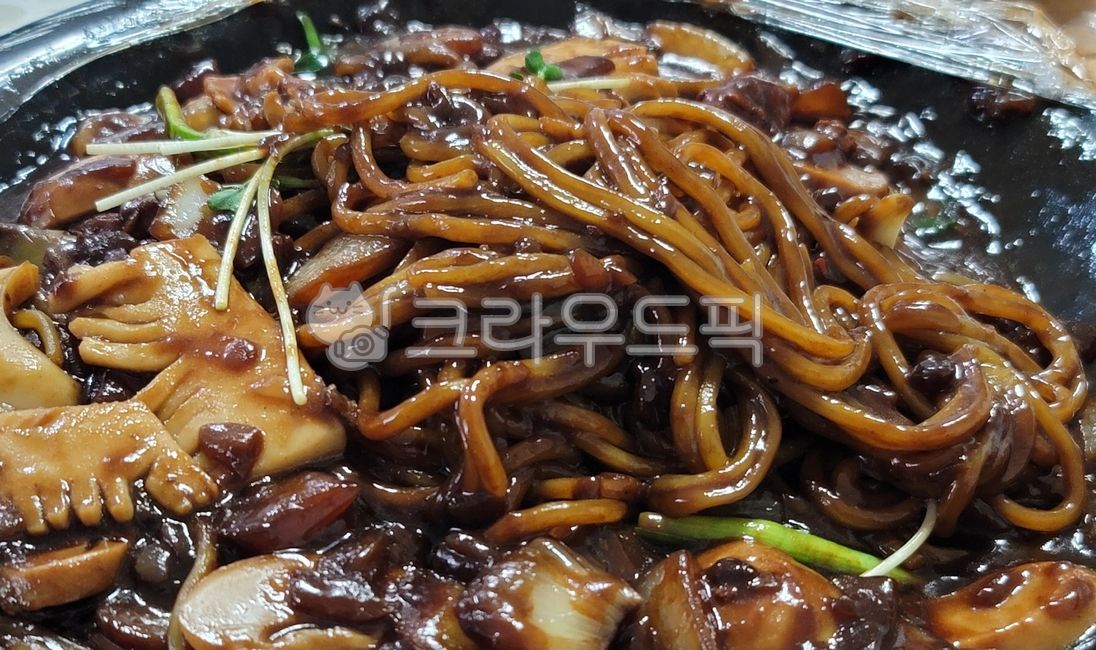 짜장면,자장면,중국음식,중국집,중국집메뉴,쟁반짜장,삼선짜장,간짜장,짜장,자장