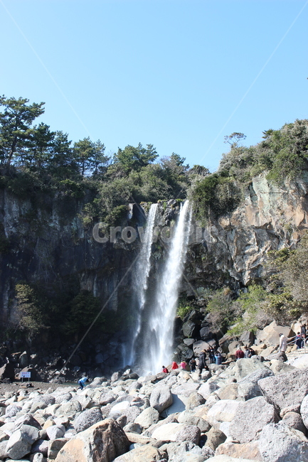 제주도,바다,자연,풍경,제주도풍경,자연,풍경,nature,landscape,한국자연풍경,한국자연경관,korea nature landscape,제주도,jeju,jeju island,outdoors,옥외,river,강,water,물,waterfall,폭포