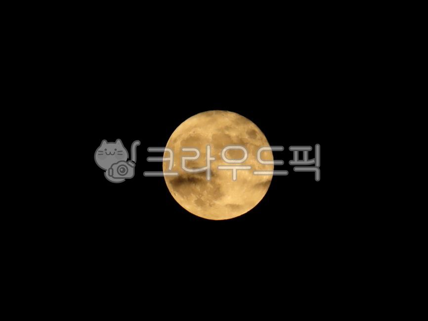 달,보름달,슈퍼문,블루문,슈퍼블루문,대보름달,밤,밤하늘,천문학,야경,자연,우주,구름,먹구름