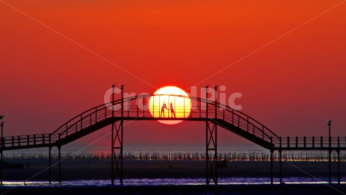 전남,신안,증도,짱둥어다리,증도일몰,사랑,여성,남성,outdoors,옥외,nature,자연,bridge,다리,sky,하늘,sunset,일몰,dusk,황혼,redsky,붉은하늘