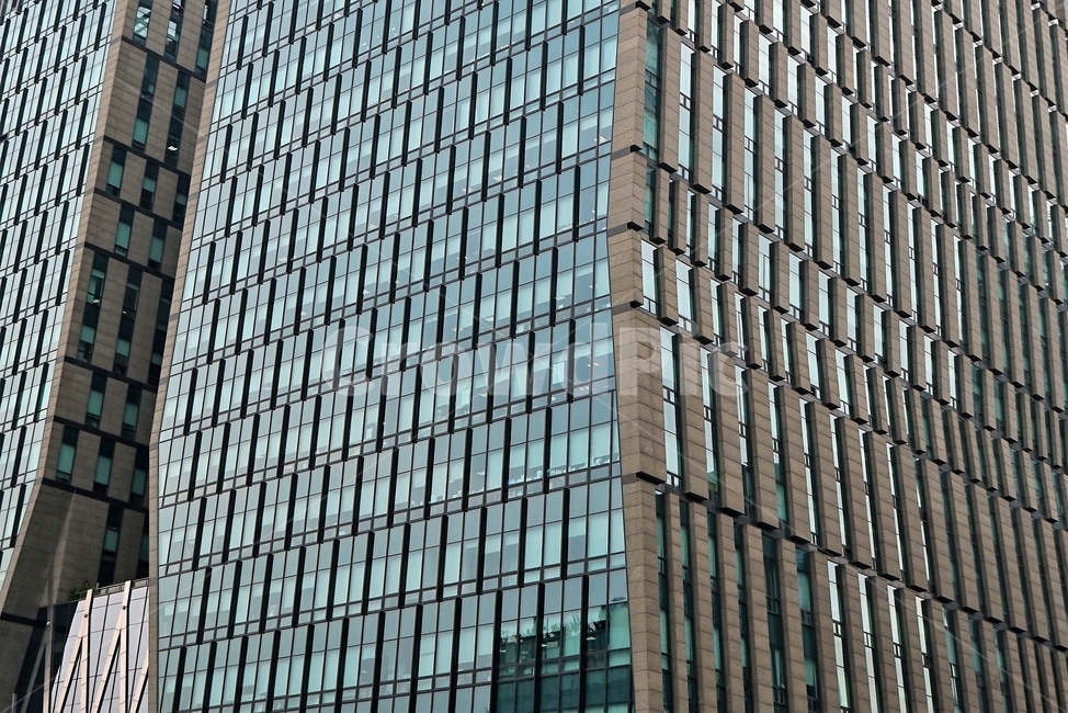 빌딩,건물,고층빌딩,외관,유리,창,건축,도시풍경,skyscraper,building,architecture,사무실,비지니스,사업,사무용건물,패턴,직사각형,배경,업무,오피스,배경사진,비즈니스,사업,business,service,work