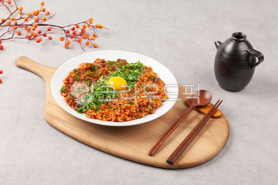 꼬막,꼬막비빔밥,비빔밥,한식,제철음식,조개,음식,맛있는,요리,밥,쌀,수산물,해산물,매운,매콤한,제철요리,꼬막살,쫄깃한