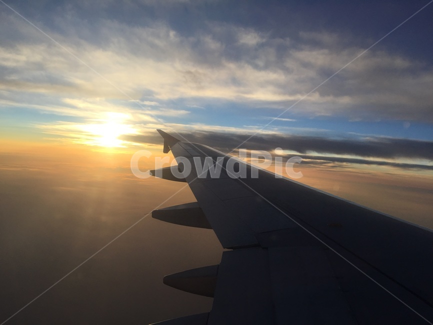 하늘,창밖,노을,구름,비행기,여행,휴가,traveling,vacation,trip