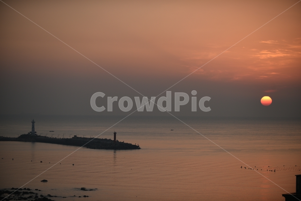 울산,슬도,아침,일출,등대,자연,풍경,nature,landscape,한국자연풍경,한국자연경관,korea nature landscape,outdoors,옥외,sunset,일몰,dawn,새벽,red sky,붉은 하늘,dusk,황혼,sky,하늘
