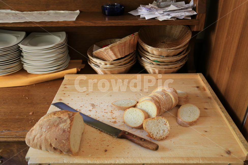 이태리,이탈리아,친퀘테레,italy,cinqueterre,빵,도마,칼,주방,음식,식재료,요리,food,cook,meal,dishes,food reserves,빵,bread
