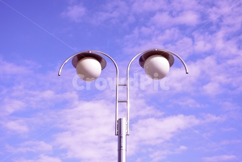 가로등,전등,하늘,구름,색감,보라색,하늘색,감성사진,색깔,색상,색채,색감,color sense,color sensitivity,feeling of color,사물,물건,오브젝트,thing,object,matter