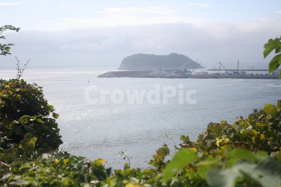 제주,제주도,제주바다,제주도바다,하늘,섬,land,jeju,jejudo,nature,자연,landscape,경치,outdoors,옥외,scenery,풍경,해안선,water,물,바다,sea,대양,ocean