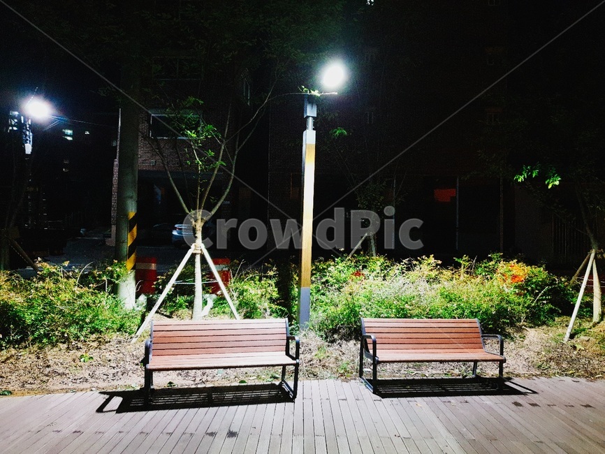 마실,마을,조명,공원,색감,야경,밤,풍경,nightscape,night,landscape,bench,벤치,furniture,가구