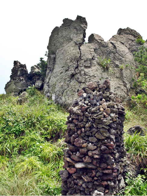 송악산,기암절벽,화산암,올레10코스,올레,서귀포시,제주,방사탑,자연,풍경,nature,landscape