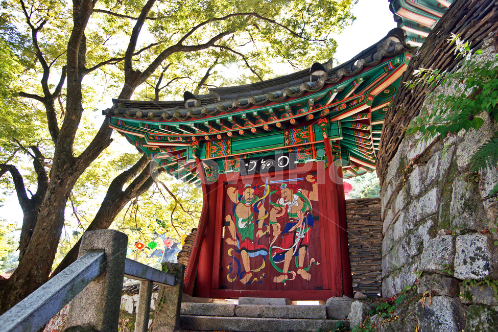 해탈문,사천왕,망월사,도봉산,의정부,처마,봉선사말사,단청
