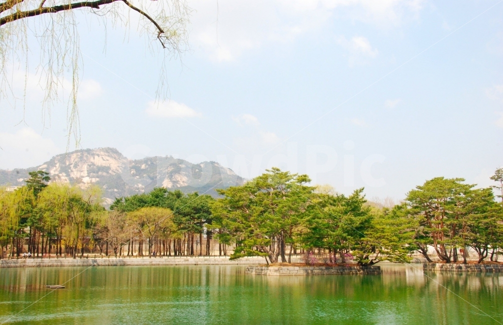 경복궁,경회루,서울,국내여행,풍경,자연,사진,여행사진,여행,물,나무,풍경사진,자연,풍경,nature,landscape,랜드마크,landmark,tourist attraction,한국전통,한국문화,korean traditional,korean culture,outdoors,옥외,water
