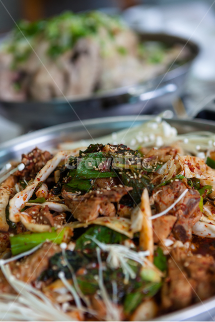 백숙,한약,삼계탕,건강한,요리,식사,음식,식재료,요리,food,cook,meal,dishes,food reserves,한식,한국음식,한국요리,korean food,korean dishes,korean meal,korean cook