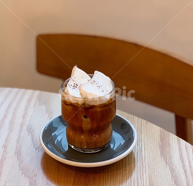 아인슈패너,아인슈페너,커피,카페,비엔나커피,크림,coffee