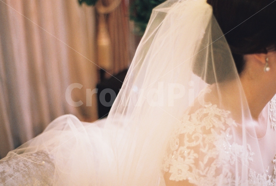 weddingday,결혼식,결혼,신부,nikonem,필름사진,감성사진,필름카메라,결혼사진,기념일,축하,anniversary,congratulation,celebrate,celebration,사람,인물,인간,human,person,여성,여자,woman,female,lady,연인,커플,사랑,lover,couple,결혼,혼례,웨딩,wedding,marriage,marry,감성,sensible,feeling