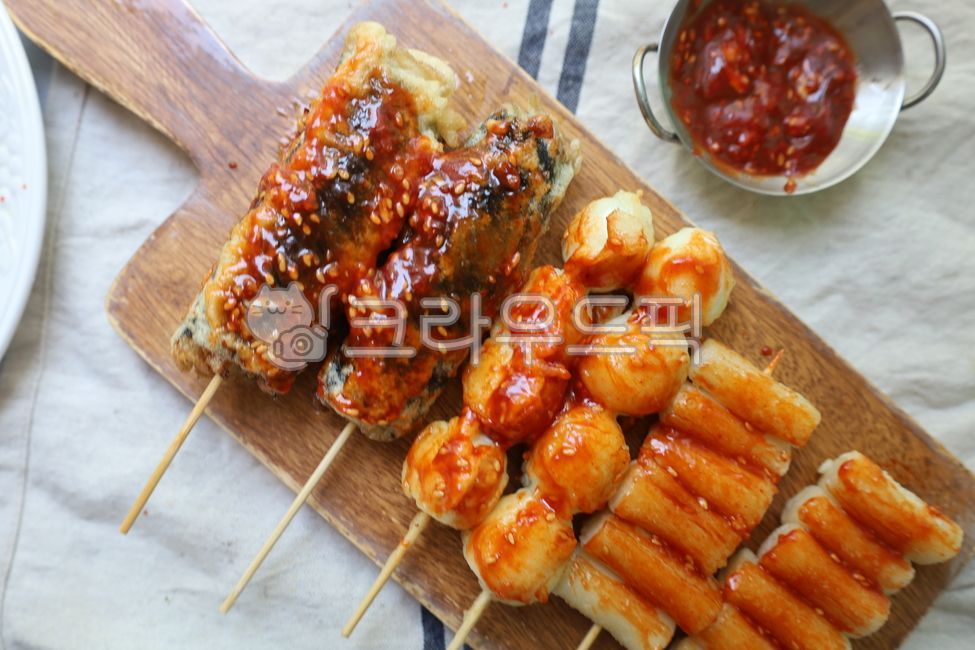 꼬치,떡꼬치,분식,분식요리,메추리알꼬치,음식,식재료,요리,food,cook,meal,dishes,food reserves