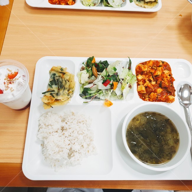 음식,식사,급식,딸기라뗴,된장국,음식,식재료,요리,food,cook,meal,dishes,food reserves