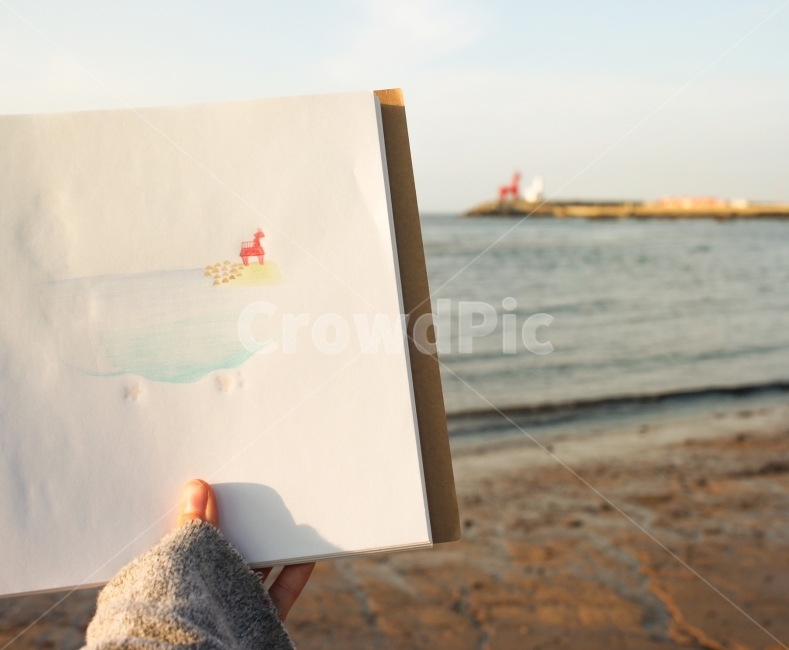 제주도,등대,그림,일러스트,바다,제주바다,바닷가,해수욕장,겨울,이호,이호테우해변,이호해수욕장,하늘,모레,귀여운,손,니트,자연,풍경,nature,landscape,한국자연풍경,한국자연경관,korea nature landscape,해변,바다,beach,sea,등대,lighthouse,제주도,jeju,jeju island,예술,art