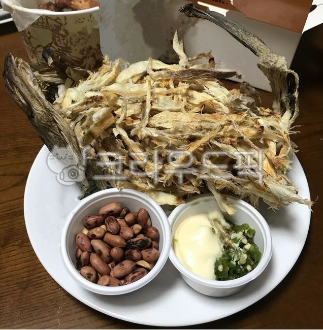 먹태구이,황태구이,먹태,황태,구이,땅콩,소스,마요네즈,청양고추,음식,요리,먹방,안주,맥주안주,술안주,meal,식재료,마른안주,건어물,food,cook,dish,말린생선,양념장,노릇노릇,고소한