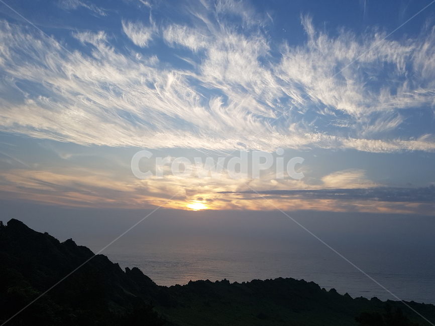 sky,하늘,자연,구름,sunset,일몰,제주,제주도,jeju,자연,풍경,nature,landscape,outdoors,옥외,dusk,황혼,dawn,새벽,red sky,붉은 하늘,flare,플레어,light,빛