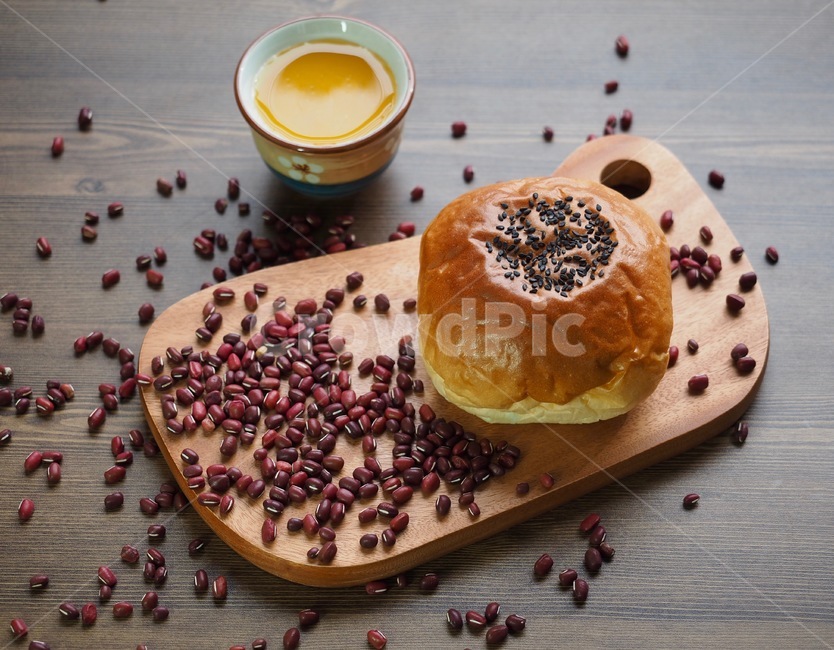 단팥,단팥빵,빵,제과제빵,음식,베이커리,식사,팥,배경,redbeanbread,bread,confectionerybaking,food,bakery,meal,redbean,background,빵,bread