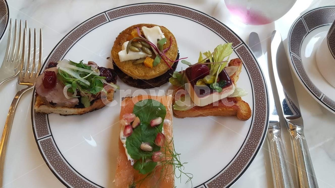 afternoontea,minisandwich,smokesalmon,미니케잌,microgreen