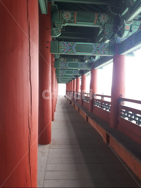 한국,전통,단청,한옥,건축,역사,오방색,건축물,아름다움,전통의미