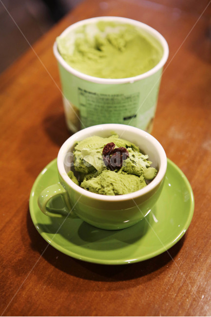 커피,아포카토,연두색,아이스크림,coffee,cafe,dessert,icecream,cool,녹차아이스크림,시원함,디저트,후식,음식,식재료,요리,food,cook,meal,dishes,food reserves,디저트,간식,후식,dessert,snack