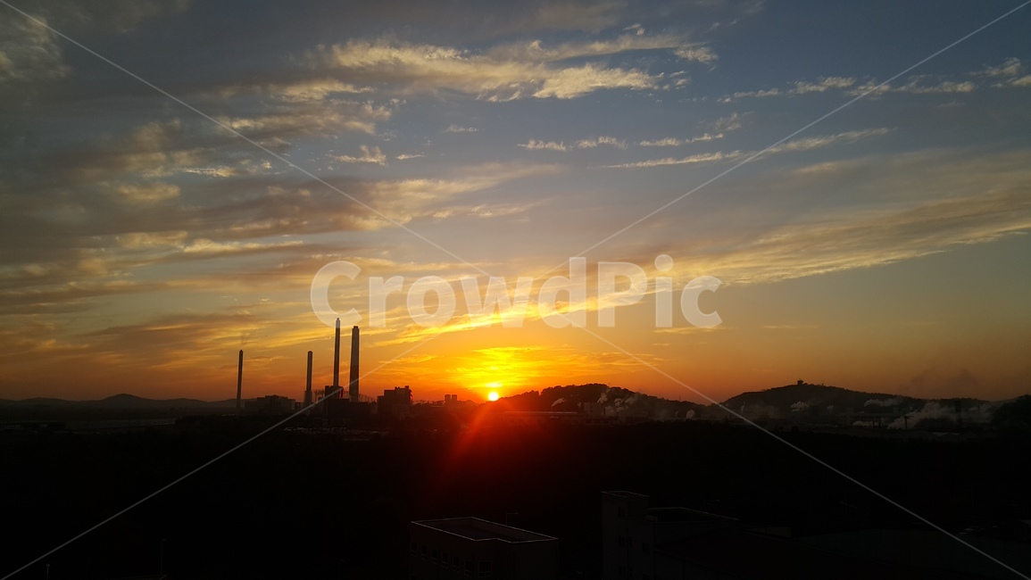 노을,하늘,구름,발전소,태양,서해,붉은,sun,sunset,cloud,sky,자연,풍경,nature,landscape,light,빛,flare,플레어,outdoors,옥외