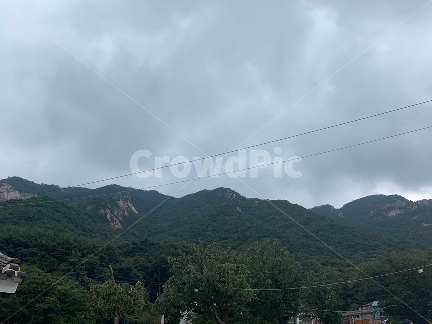 안개,흐린날,산,첩첩산중,비오는날,구름,흐림,숲,자연,풍경,nature,landscape,slope,경사