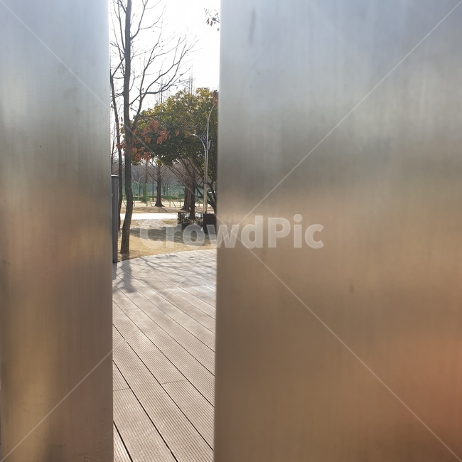 door,문,flooring,공간,sculpture