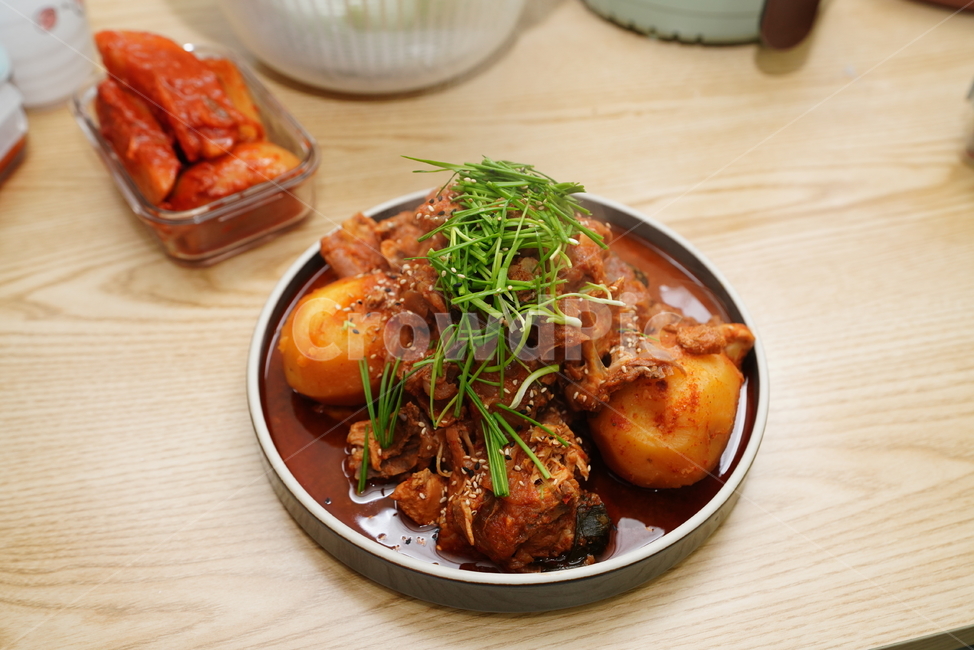 닭도리탕,닭볶음탕,식사,안주,집밥,먹거리,닭고기,푸드,food,음식,meal,요리,음식,식재료,요리,food,cook,meal,dishes,food reserves