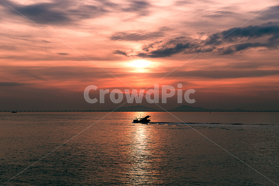 sunset,노을,바다,ocean,감성,감성사진,nature,자연,옥외,붉은하늘,일몰,황혼,하늘,sky,자연,풍경,nature,landscape